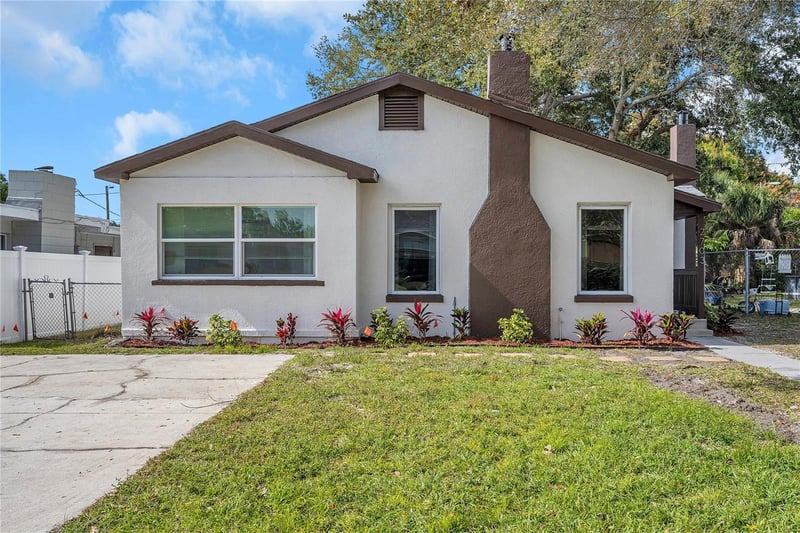 2703 18th St, St Petersburg, FL 33712