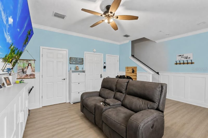 7240 102nd Ln, Seminole, FL 33772