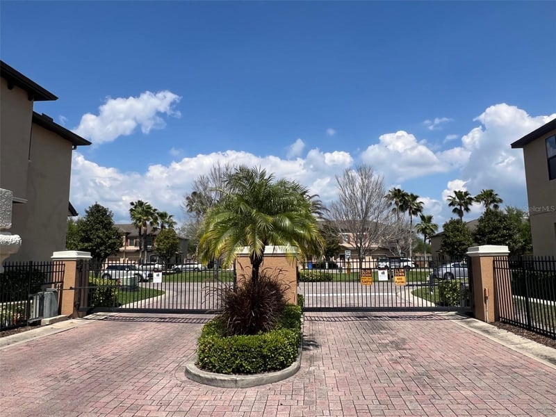 10243 Villa Palazzo Ct, Tampa, FL 33615
