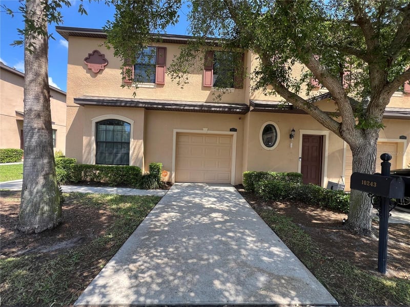 10243 Villa Palazzo Ct, Tampa, FL 33615