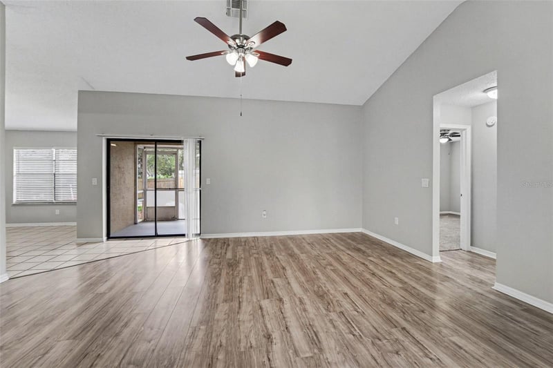 38820 Berta Dr, Zephyrhills, FL 33540