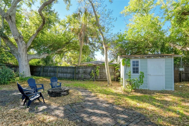 1355 Sage Dr, Dunedin, FL 34698
