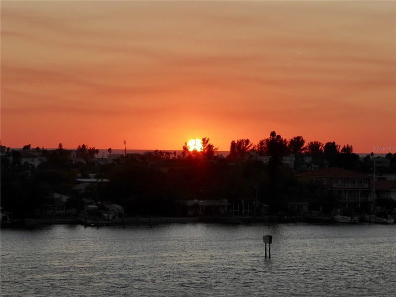 7984 Sailboat Key Blvd #502, South Pasadena, FL 33707