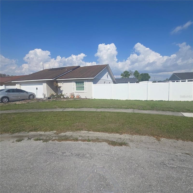 11203 Millridge Dr, Tampa, FL 33625