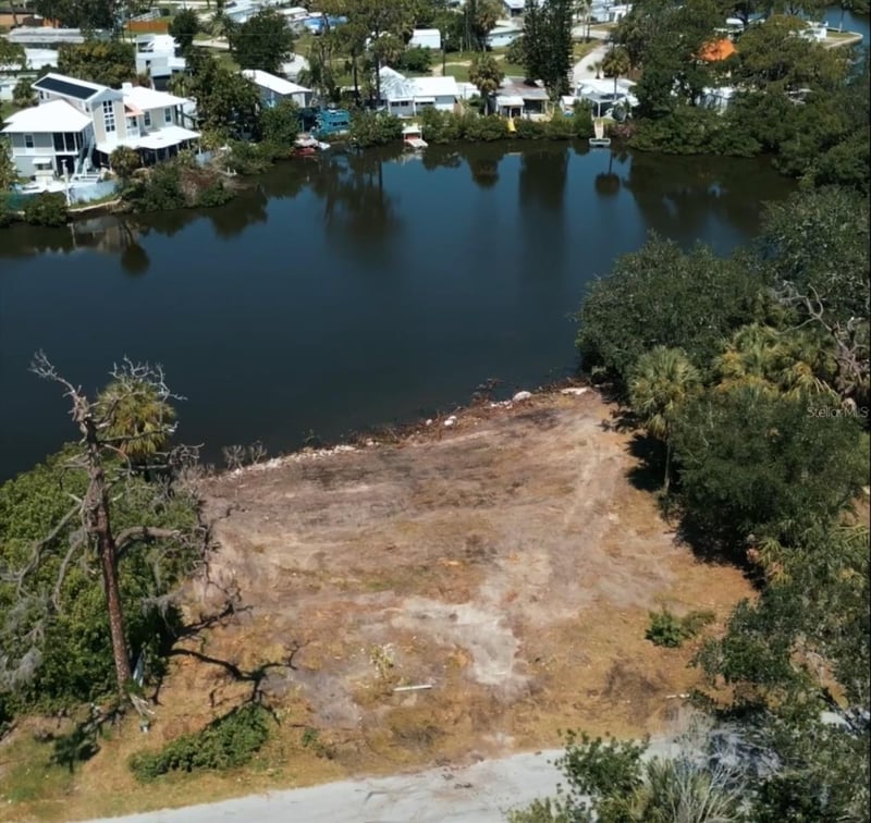 6841 Oelsner St, New Port Richey, FL 34652