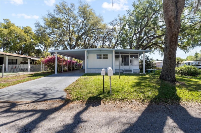 4550 Olive Dr, Zephyrhills, FL 33542