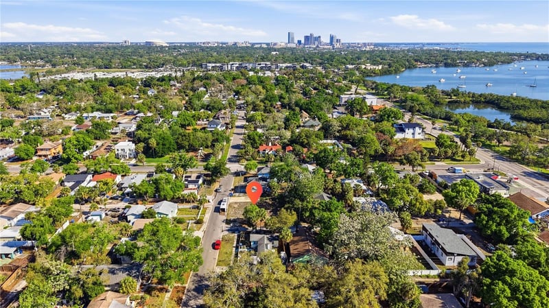 3820 7th St, St Petersburg, FL 33705