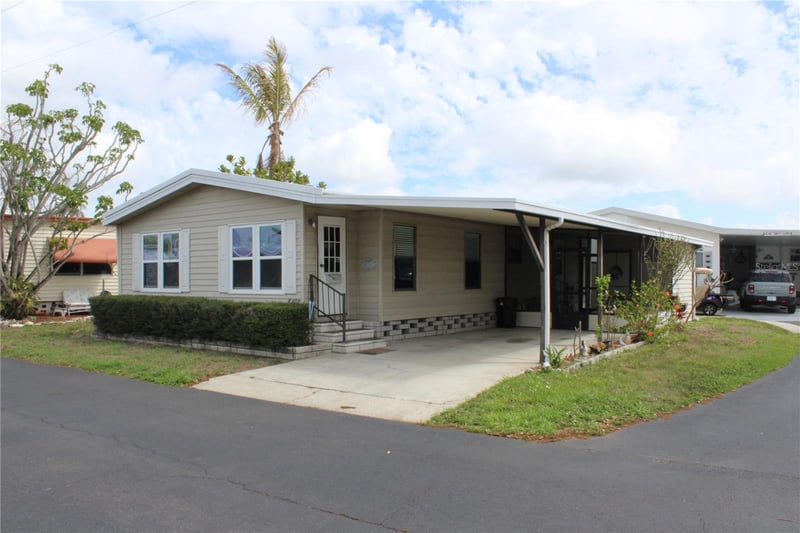 6807 Mount Pleasant Rd #51, St Petersburg, FL 33702