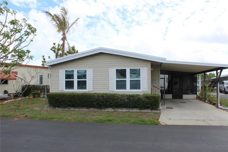 6807 Mount Pleasant Rd #51, St Petersburg, FL 33702