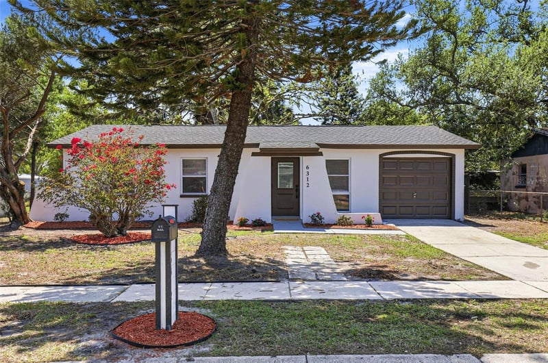 6312 Lansdale Cir, Tampa, FL 33616