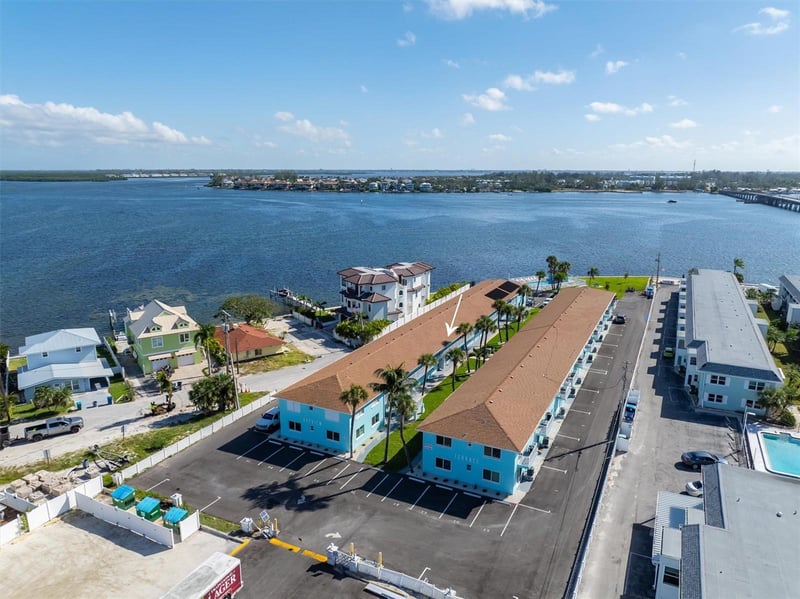 117 7th St #35, Bradenton Beach, FL 34217
