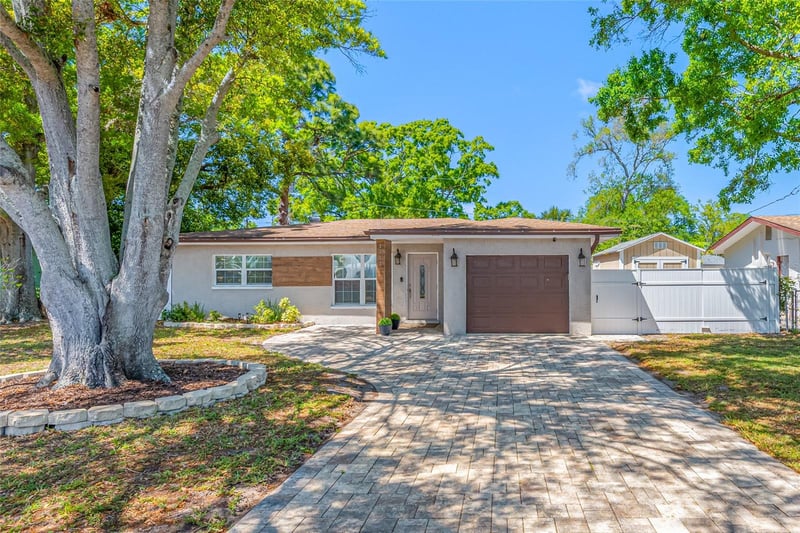 2212 Coachman Rd, Clearwater, FL 33765