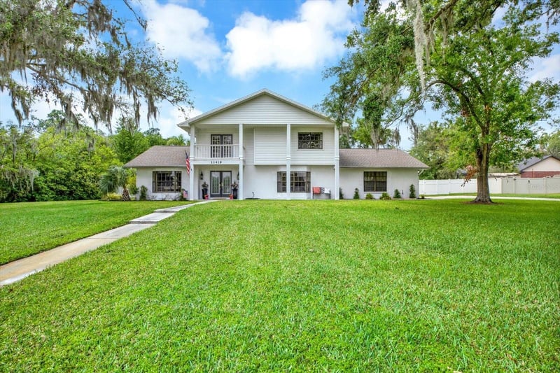 11419 Donneymoor Dr, Riverview, FL 33569