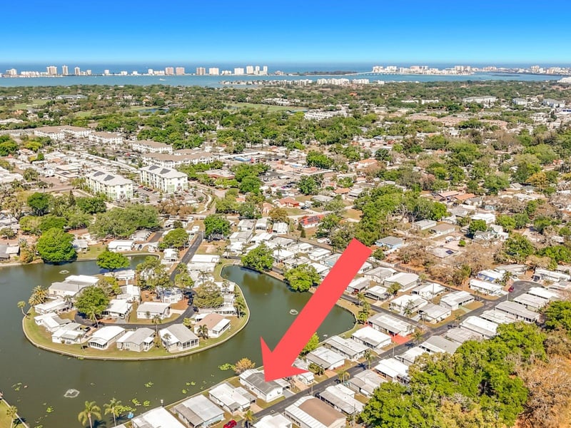 980 7th St #43, Largo, FL 33770