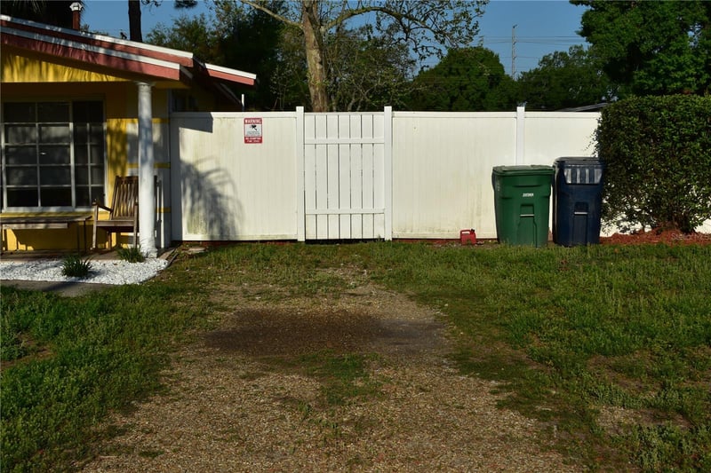 10004 23rd St, Tampa, FL 33612
