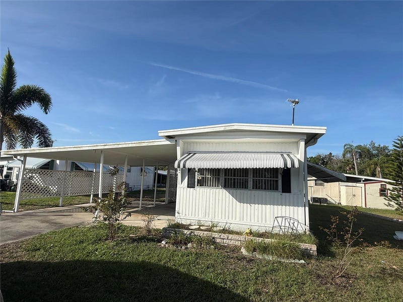 3321 Bonnie Dr, Ellenton, FL 34222