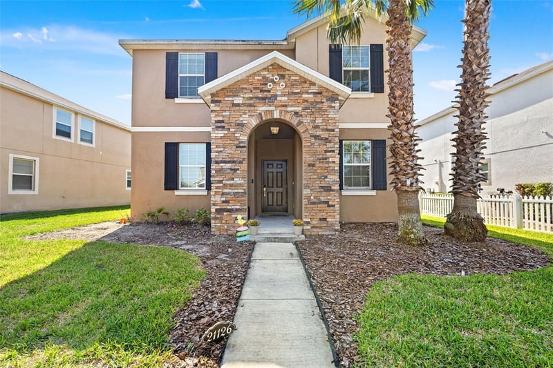 21126 Passive Porch Dr, Land O Lakes, FL 34637