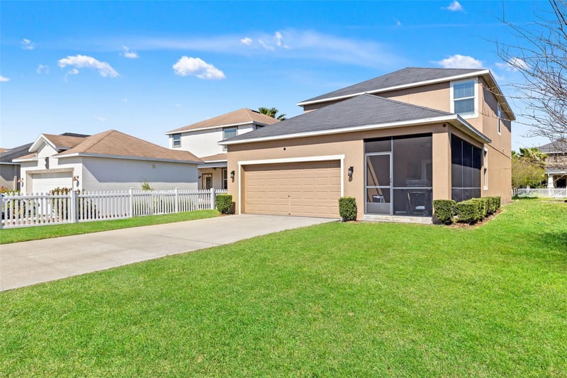 21126 Passive Porch Dr, Land O Lakes, FL 34637