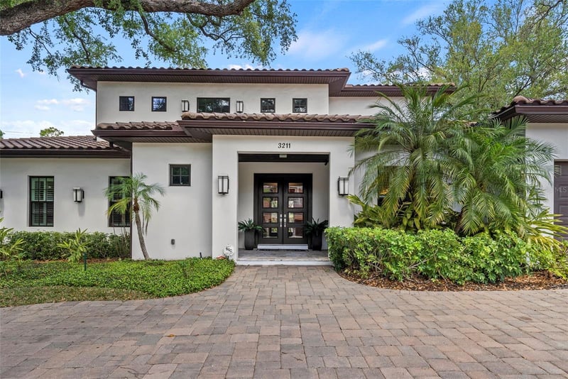 3211 Bay Villa Ave, Tampa, FL 33611