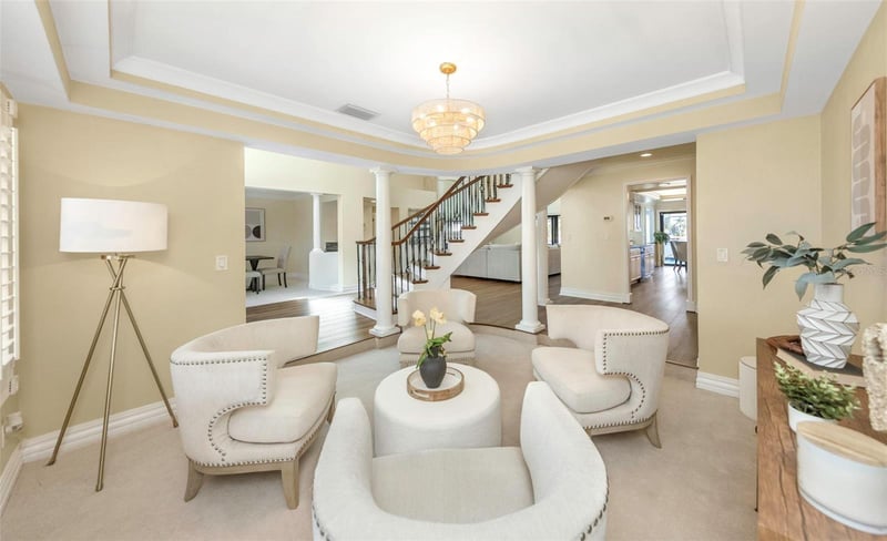 9821 Bay Island Dr, Tampa, FL 33615