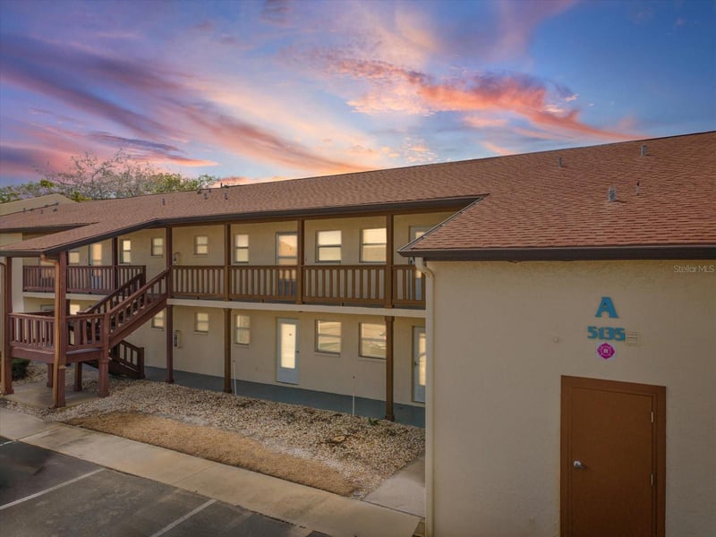 5135 Gemstone Dr #103, New Port Richey, FL 34652