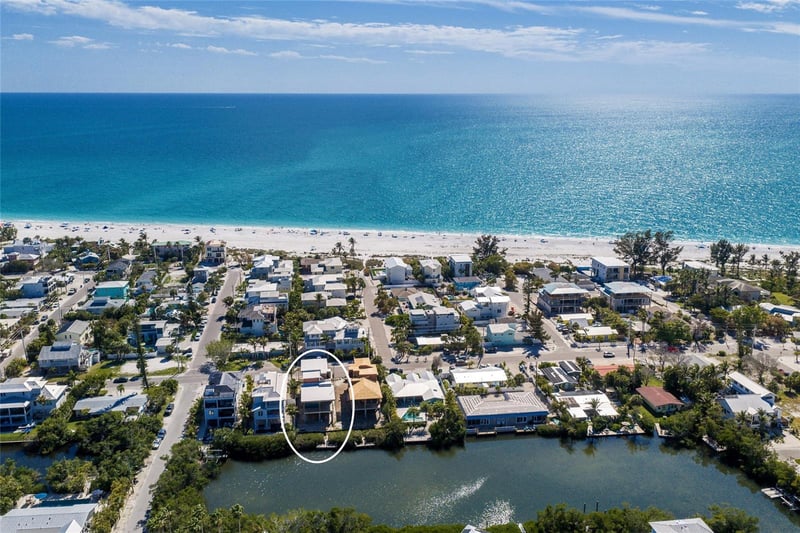 406 Shore Dr, Anna Maria, FL 34216