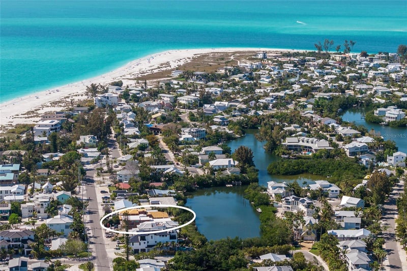 406 Shore Dr, Anna Maria, FL 34216