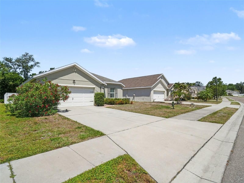 5268 11th St, Bradenton, FL 34203