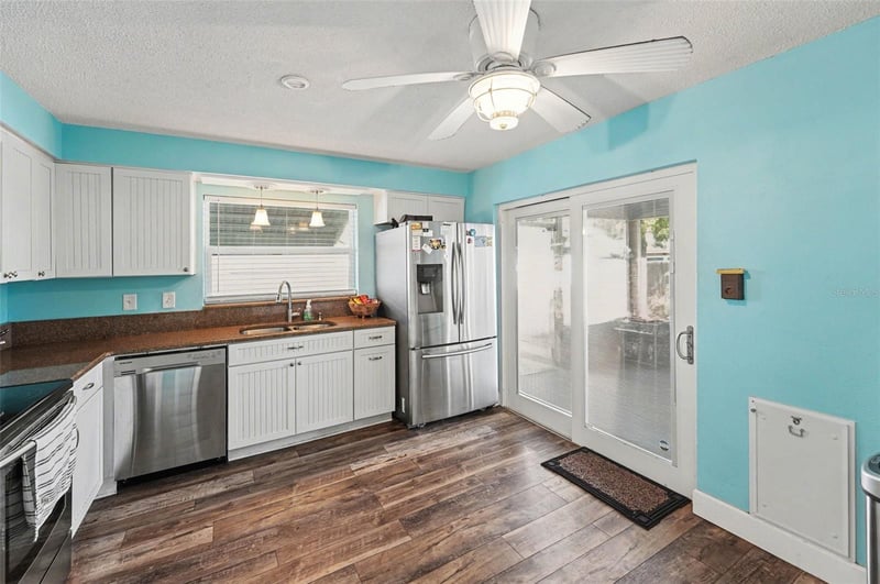 2561 Blackwood Cir, Clearwater, FL 33763