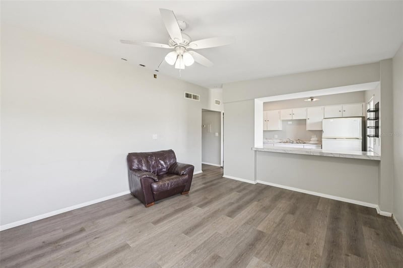 1010 Pebble Beach Blvd, Sun City Center, FL 33573