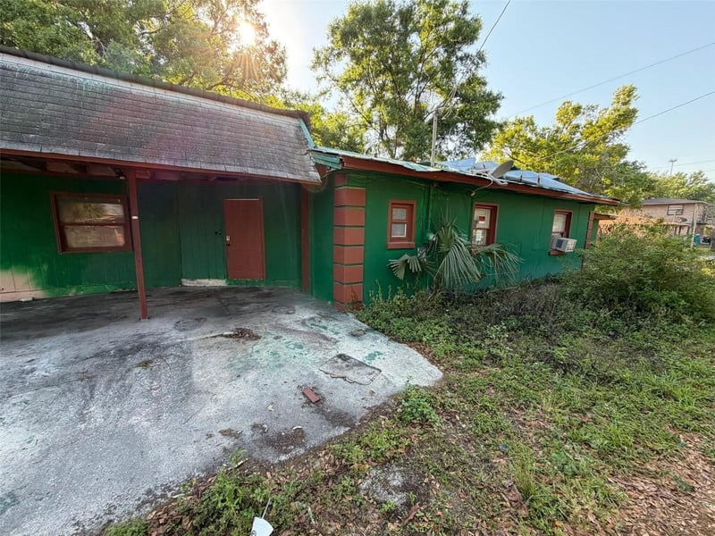 702 Ohio St, Plant City, FL 33563