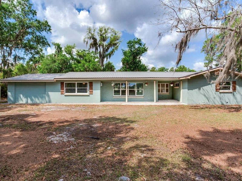 9819 Allen Rd, Lithia, FL 33547