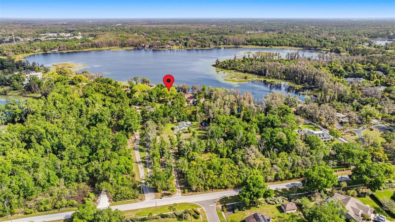 Debuel Rd, Lutz, FL 33549