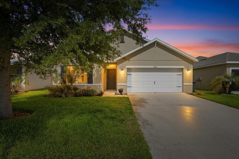 15769 High Bell Pl, Bradenton, FL 34212