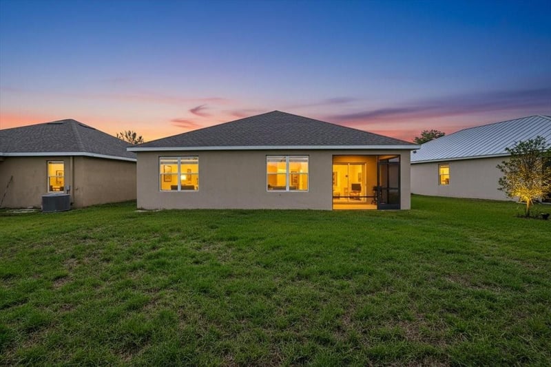 15769 High Bell Pl, Bradenton, FL 34212