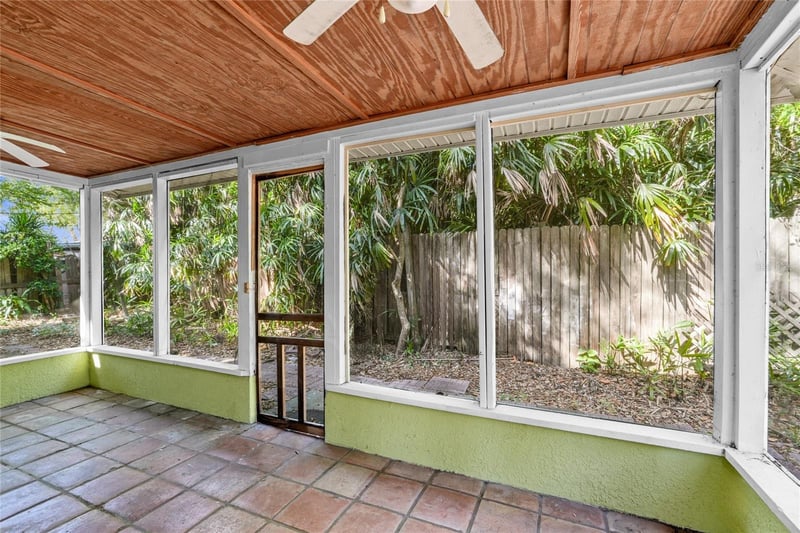 619 Beverly Ave, Largo, FL 33770