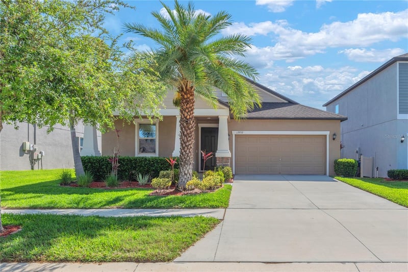 13932 Painted Bunting Ln, Riverview, FL 33579