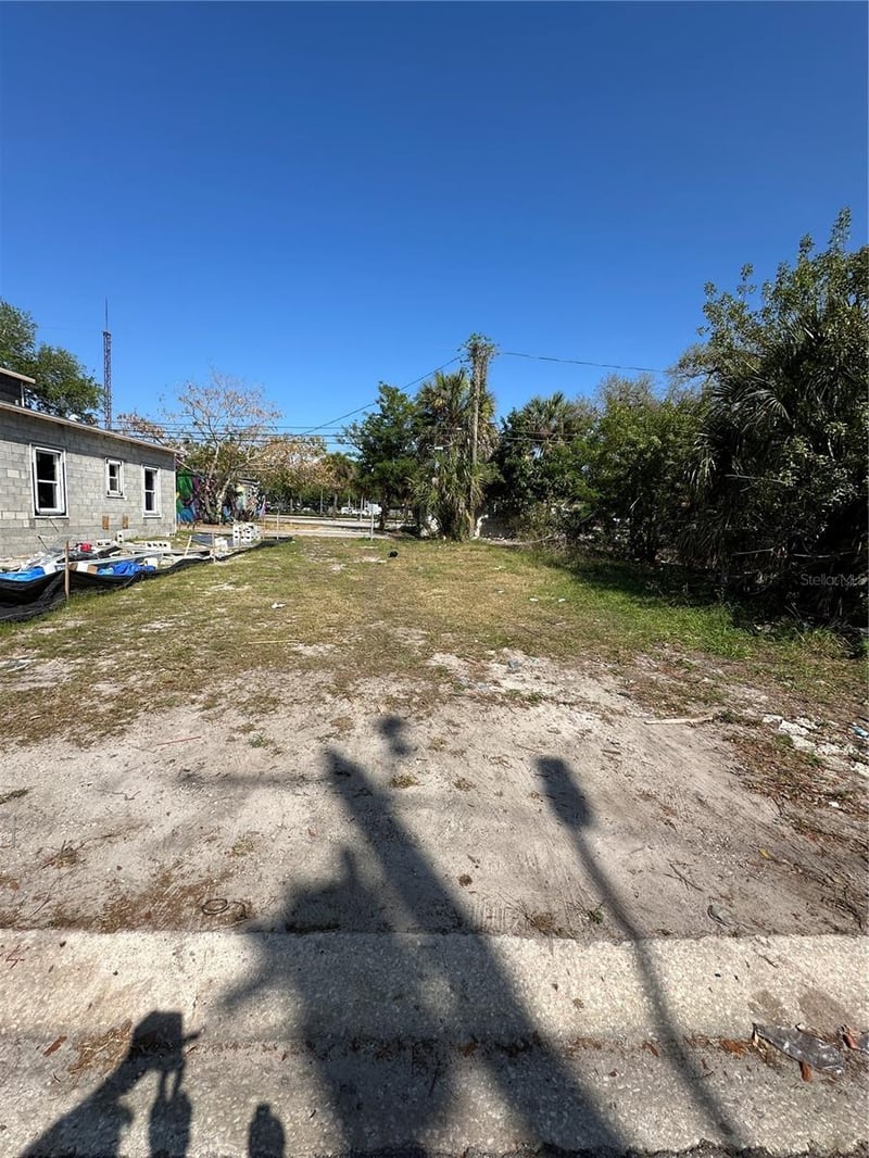 1724 Prescott St #1, St Petersburg, FL 33712