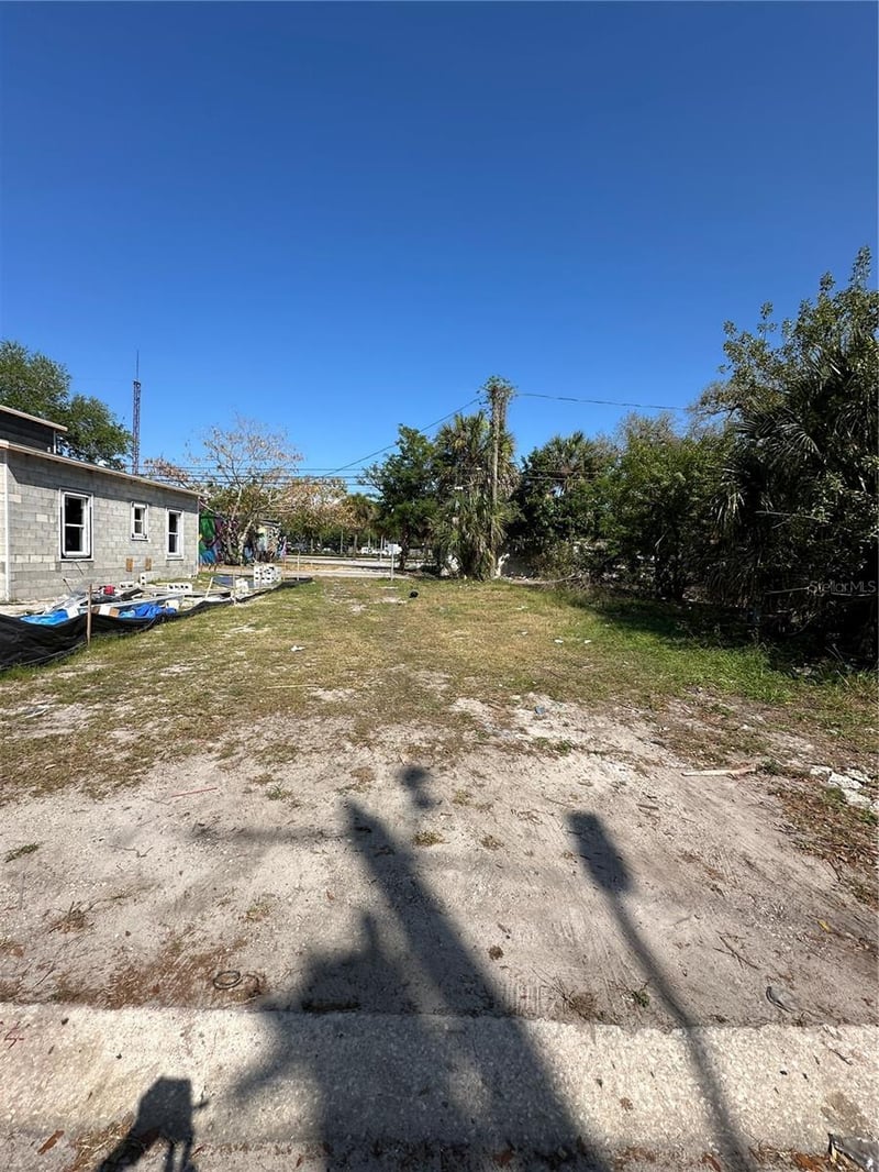 1724 Prescott St #1, St Petersburg, FL 33712