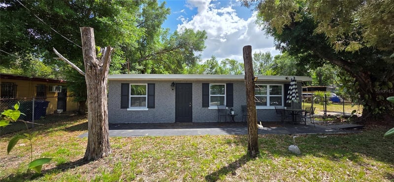4215 Henry Ave, Tampa, FL 33610