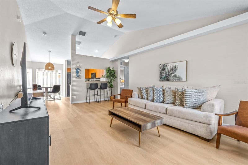 5029 Betty St, St Petersburg, FL 33709