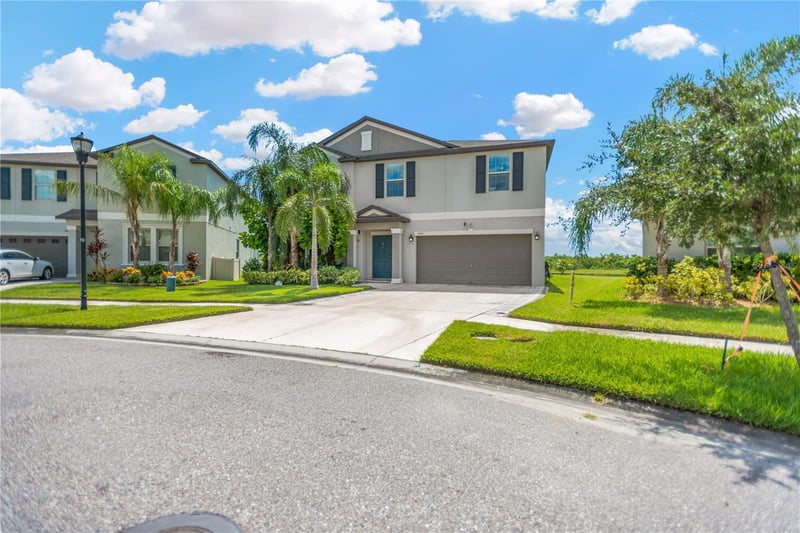 5441 Rainwood Meadows Dr, Apollo Beach, FL 33572