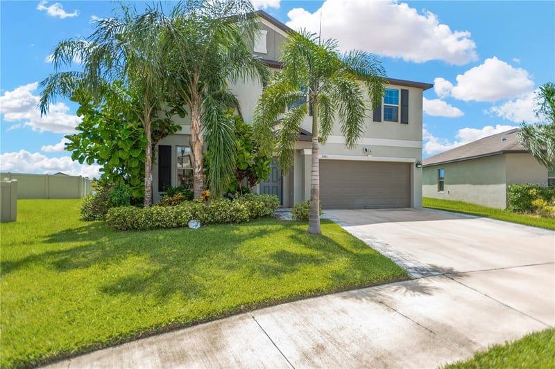 5441 Rainwood Meadows Dr, Apollo Beach, FL 33572