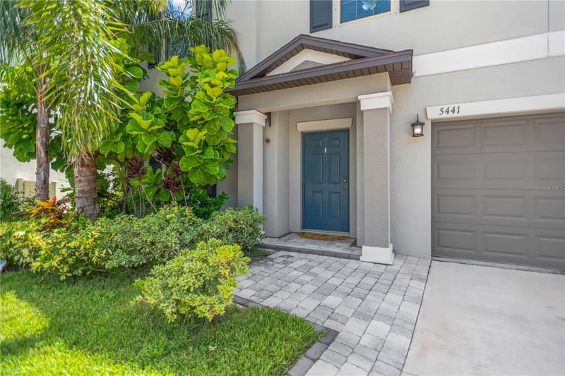 5441 Rainwood Meadows Dr, Apollo Beach, FL 33572