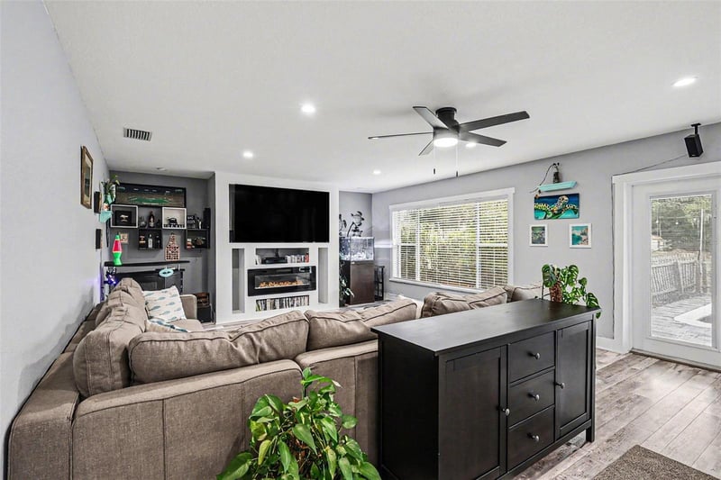 1713 14th Ave, Palmetto, FL 34221