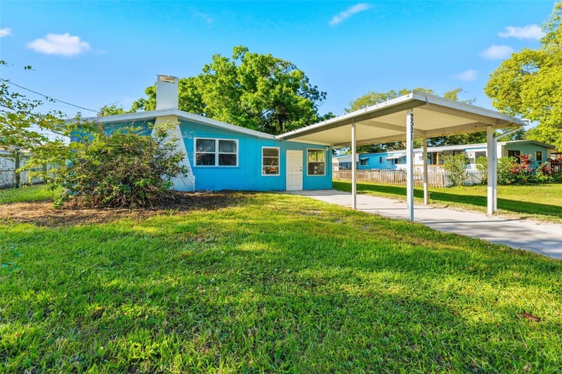 2521 Highland Acres Dr, Clearwater, FL 33761
