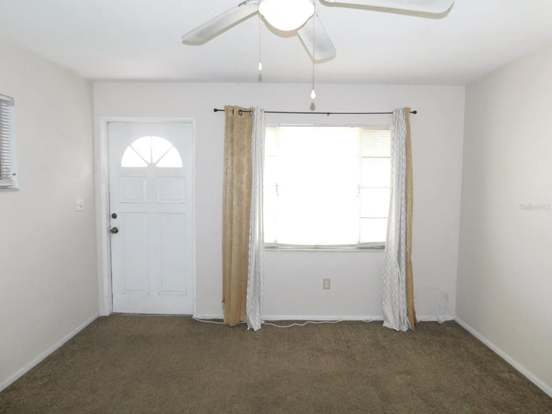 6810 13th St, St Petersburg, FL 33702