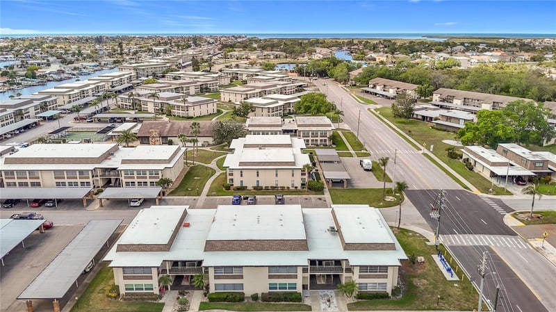 5132 Amulet Dr #105, New Port Richey, FL 34652