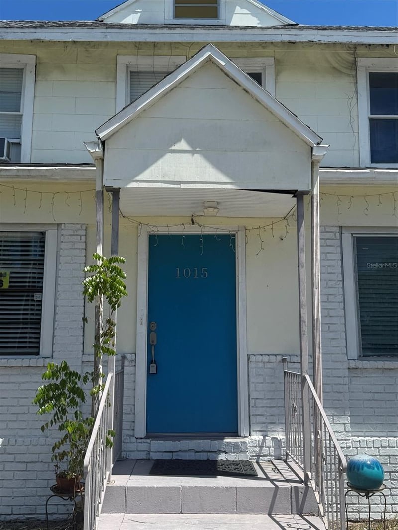 1015 12th St, Bradenton, FL 34205