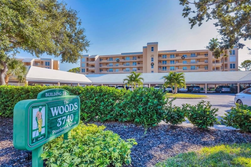 3740 Pinebrook Cir #604, Bradenton, FL 34209